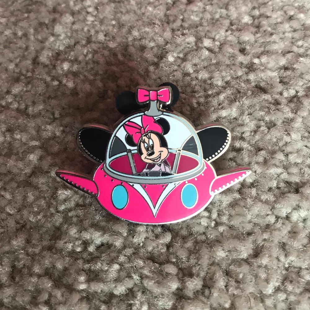 Disney Pin - Minnie Mouse